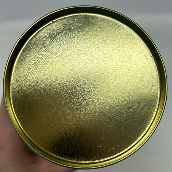 12” Cylinder shaped red Nutcracker Soldier lidded tin - Picture 5 of 12